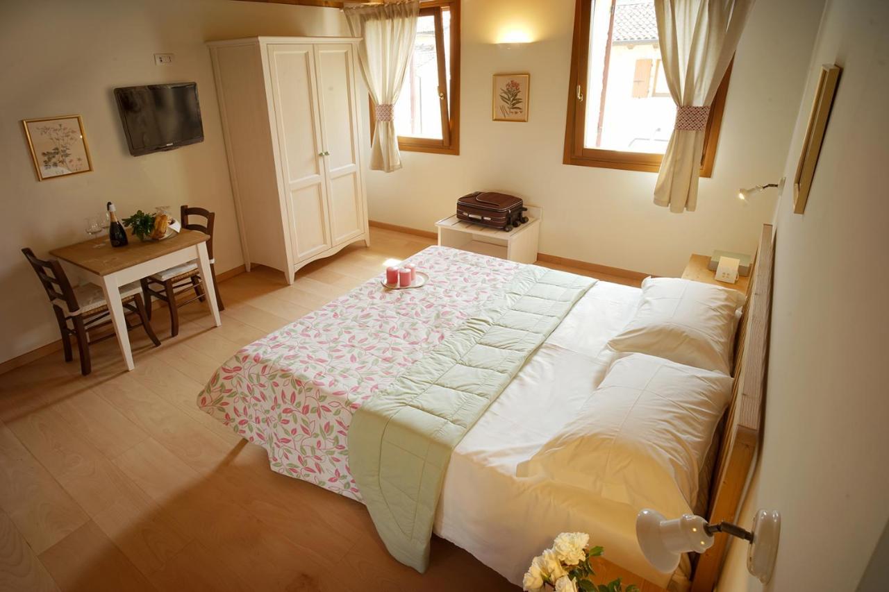 Agriturismo Il Follo วัลดอบเบียเดเน ภายนอก รูปภาพ