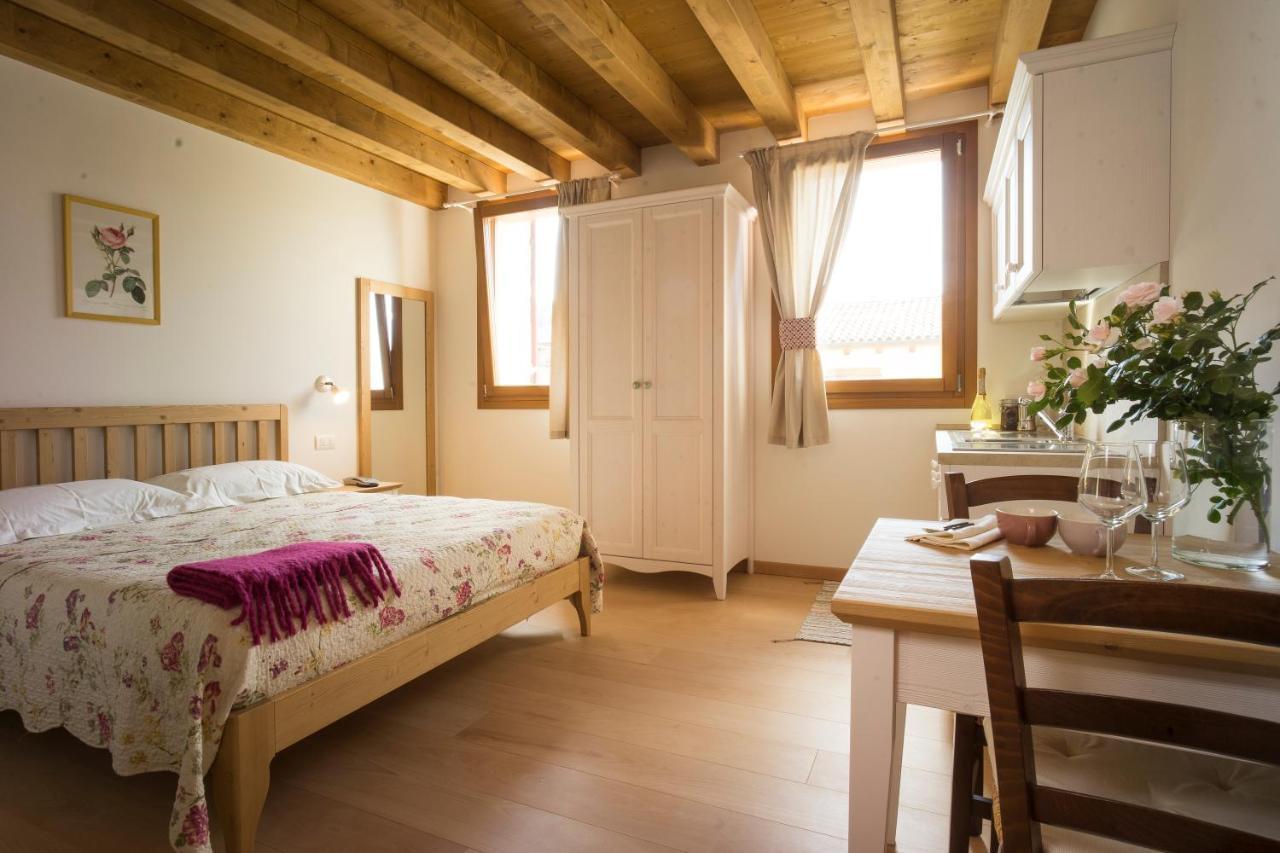 Agriturismo Il Follo วัลดอบเบียเดเน ภายนอก รูปภาพ