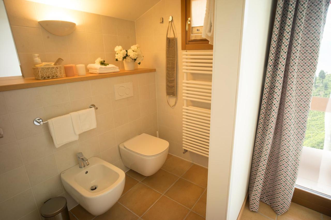 Agriturismo Il Follo วัลดอบเบียเดเน ภายนอก รูปภาพ