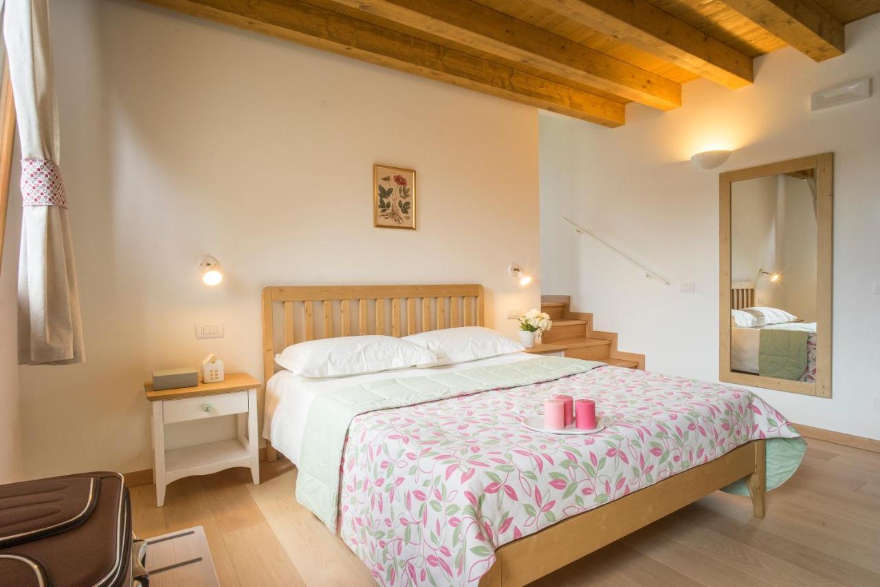 Agriturismo Il Follo วัลดอบเบียเดเน ภายนอก รูปภาพ
